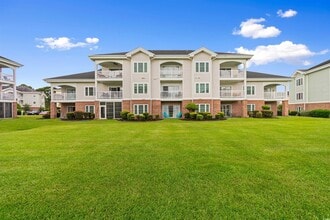 Building Photo - 4856 Carnation Cir