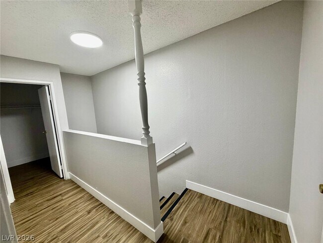 Building Photo - 5187 Greene Ln