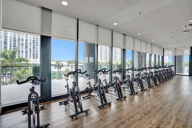 Building Photo - 5300 NW 85th Ave