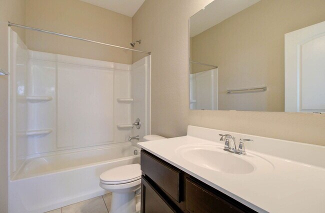 Building Photo - 42098 W Balsa Dr