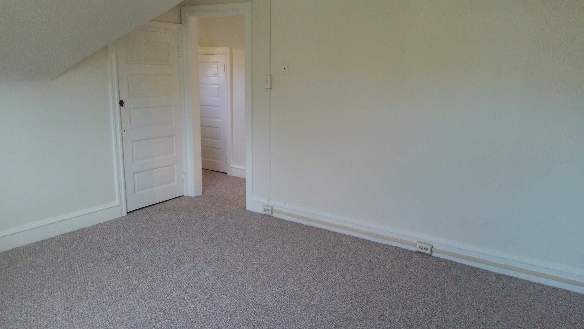 bedroom/ living room - 2116 Old Welsh Road