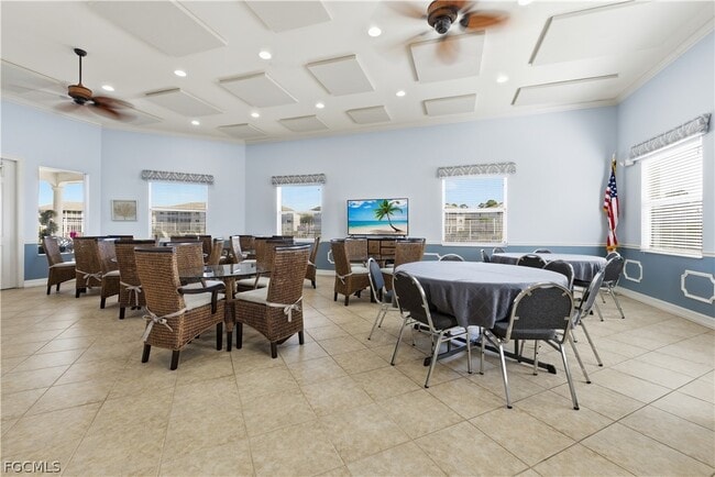 Building Photo - 7823 Regal Heron Cir