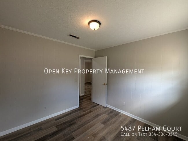 Building Photo - 5487 Pelham Ct