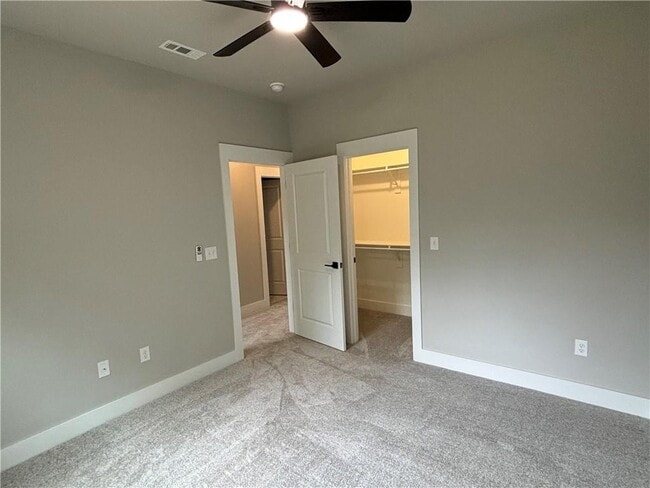 Building Photo - 7 Prestwick Ln