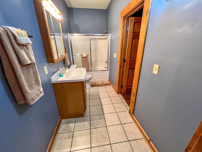 Building Photo - 169 Dream Mountain Rd