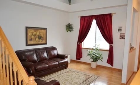 Building Photo - 8921 Olive Ln N