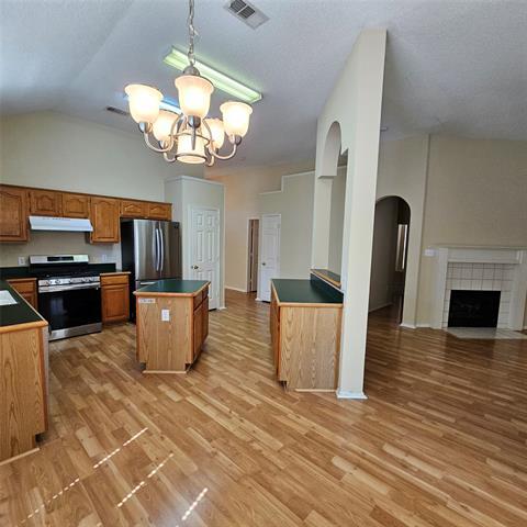 Building Photo - 1310 Westview Dr