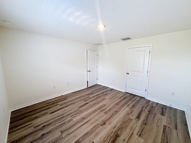 Building Photo - Beautiful 4-Bedroom Modern Home in the Desirable Brookside Community | Ruskin