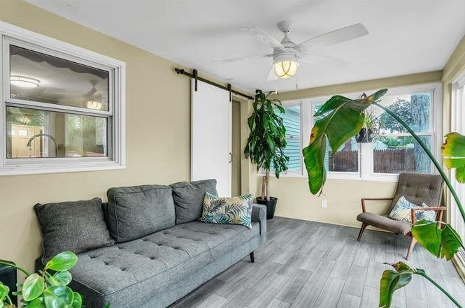 Building Photo - 80 Victoria St