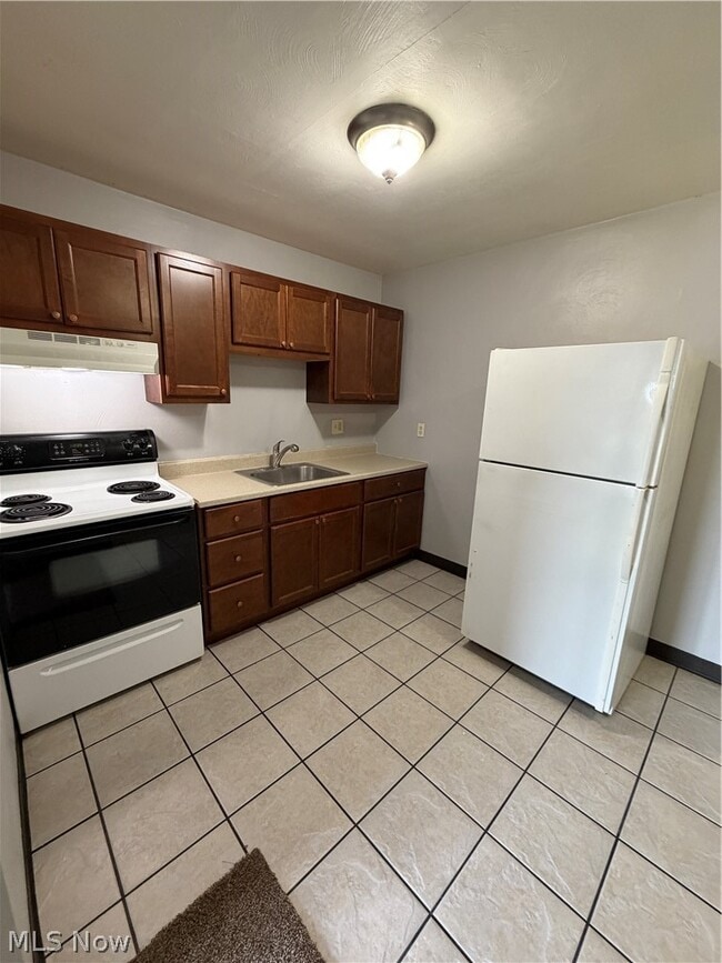 Building Photo - 249 Folsom St NW