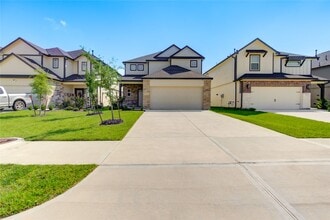 Building Photo - 2215 Emerald Diamond Ct