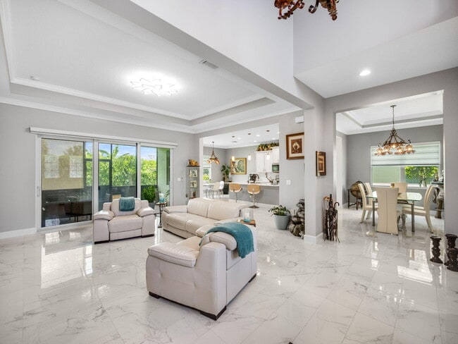 Building Photo - 5857 Whippoorwill Cir