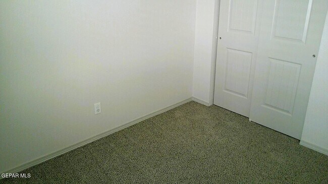 Building Photo - 7441 Norte Mesa Ln