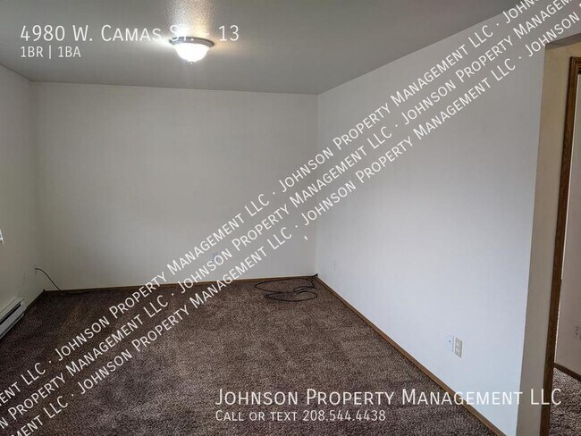 Building Photo - 4980 W Camas St