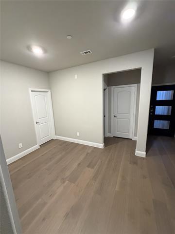 Building Photo - 328 Greenhouse Dr