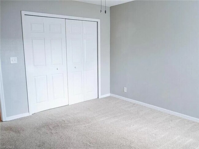 Building Photo - 17556 Brentwood Ct