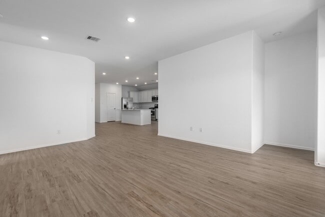 Building Photo - 7618 Auburn Hvn Trl