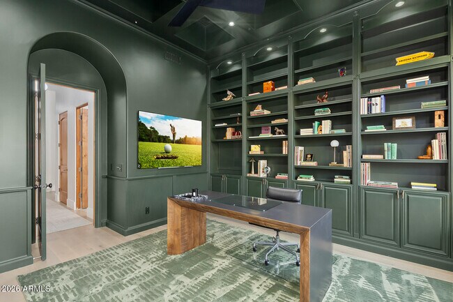 Building Photo - 11861 E Desert Trail Rd