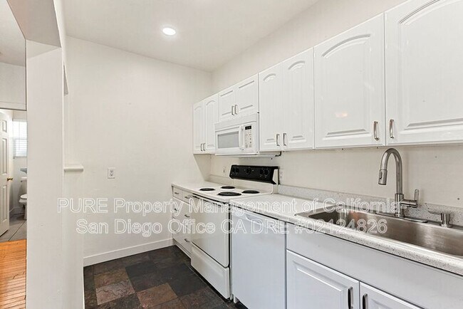 Building Photo - 1611 30th St