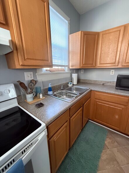 Building Photo - 406 N Loudoun St