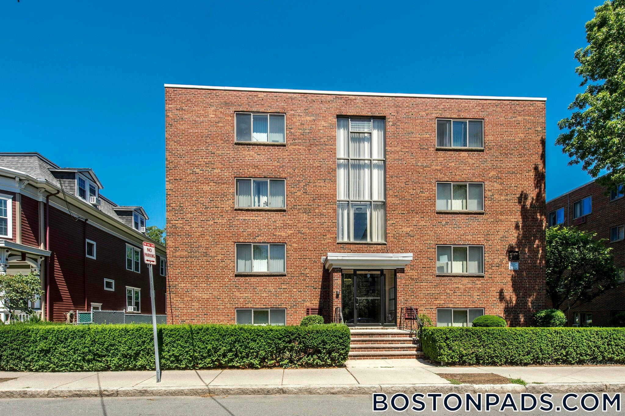 Building Photo - 9 Chester St