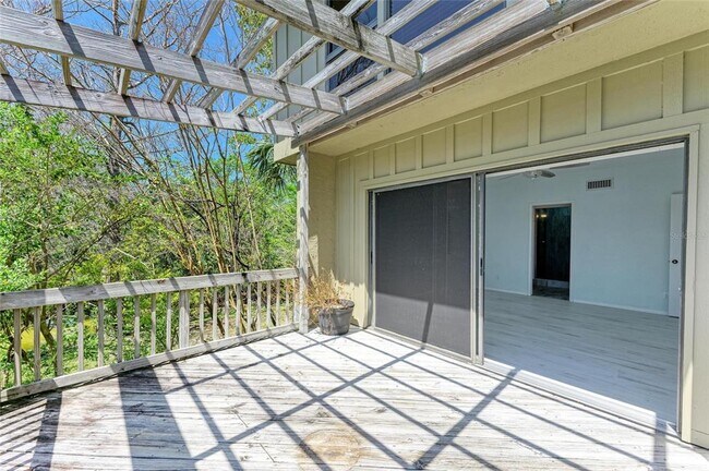 Building Photo - 5395 Lake Arrowhead Trail