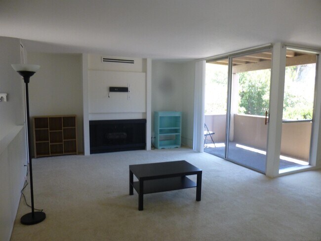 Building Photo - 4827 Collwood Blvd