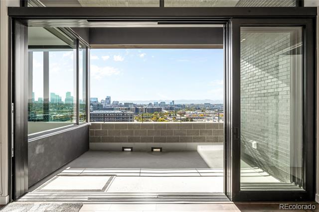 Building Photo - 3520 Chestnut Pl