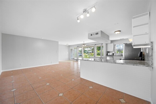 Building Photo - 5056 42nd St S