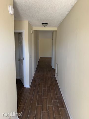 Building Photo - 3 br, 2 bath House - 3013 Thorn Glen Ct