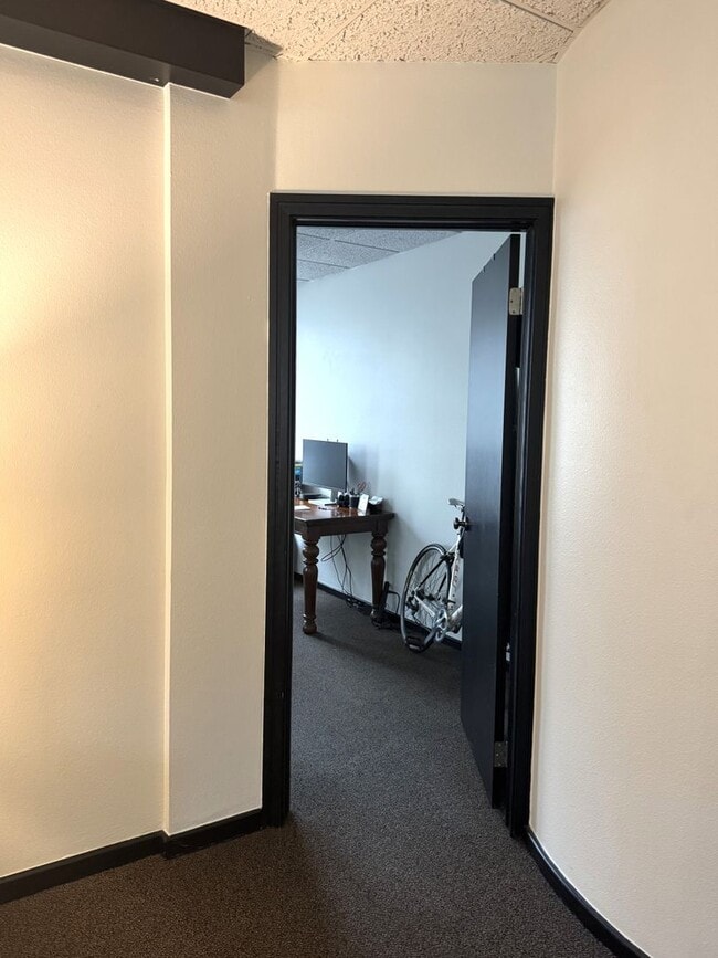 Building Photo - 31 E. Center