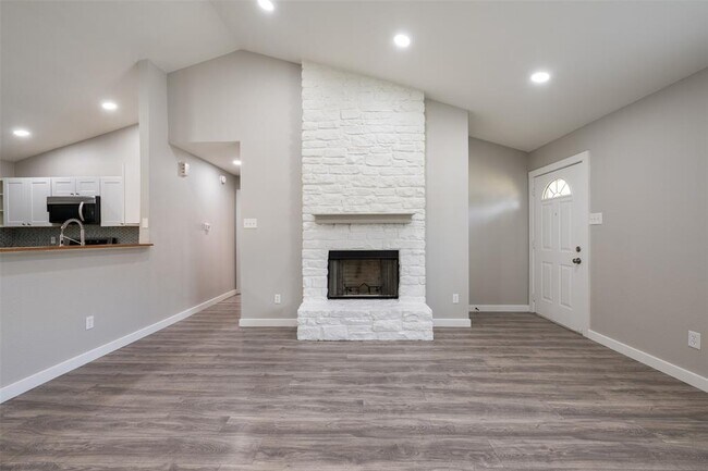 Building Photo - 1807 Verbena Way