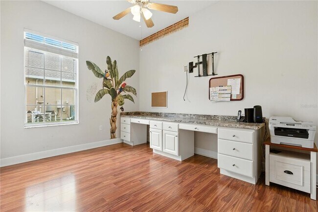 Building Photo - 457 Golf Vista Cir