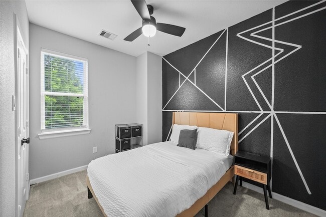Building Photo - 7418 Mount St