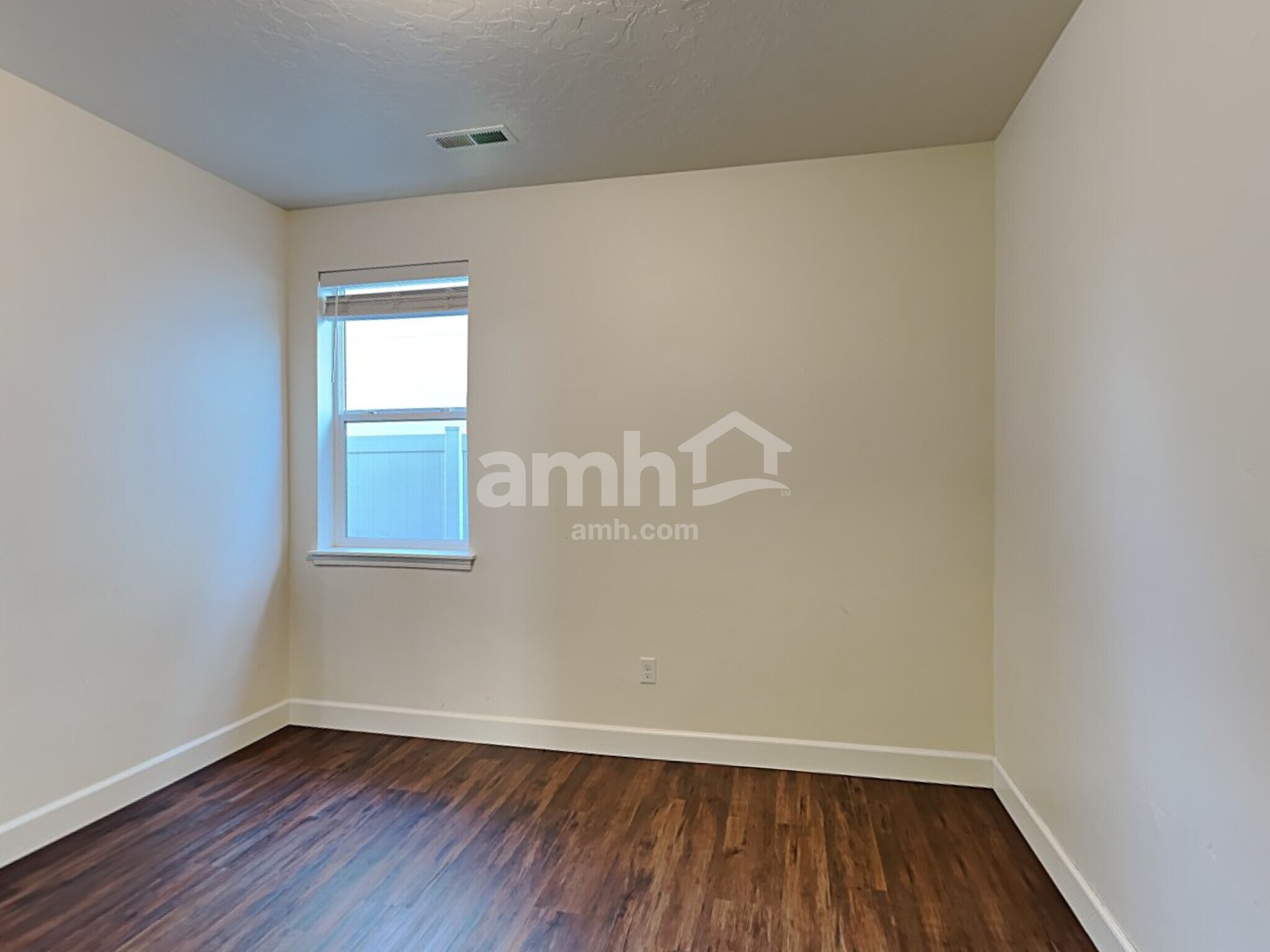 Building Photo - 362 E Sicily Dr