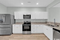 Building Photo - Gorgeous 2 bed 2.5 bath condo at Kiskadee Parke