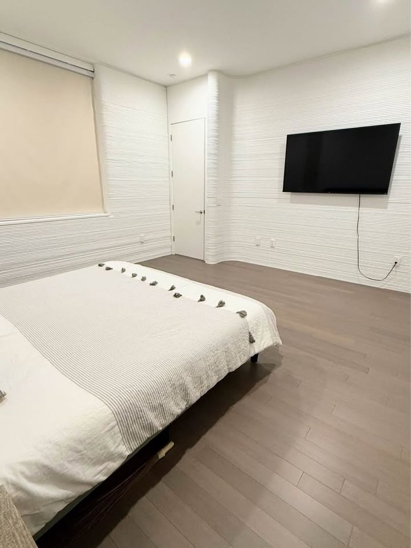 Building Photo - 213 Cherry Ridge Rd