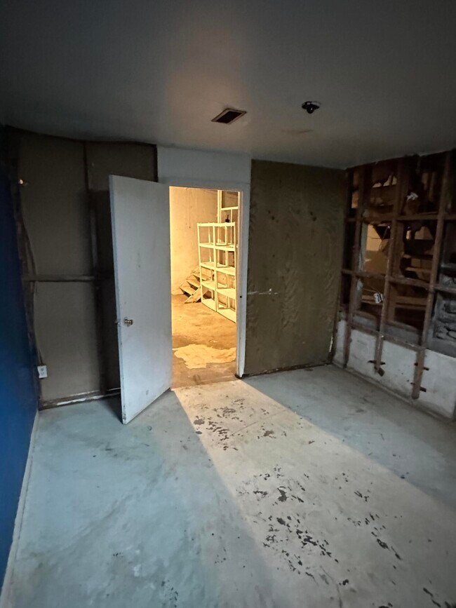 Building Photo - 126 Allnutt Dr