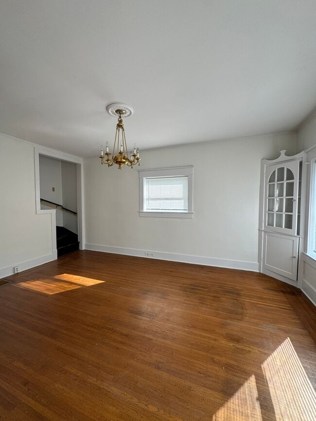 Building Photo - Wonderful 2 bed 2 bath in the heart of the...
