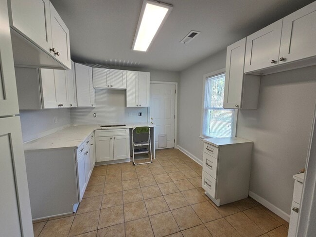Building Photo - Great Home in Blouder Bluff