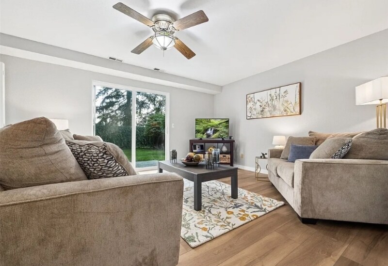 Building Photo - 19825 SE 267th Pl