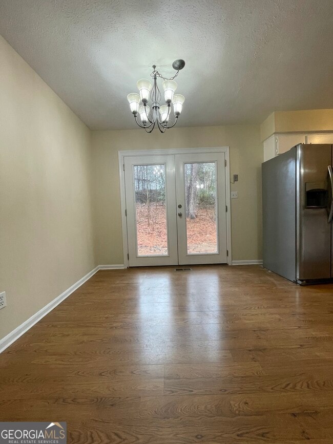 Building Photo - 2596 Woodland Dr NW