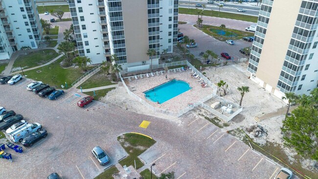 Building Photo - 5500 Bonita Beach Rd SW