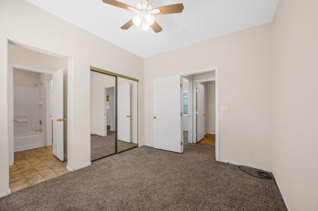 Building Photo - Nice Two Story Home with fenced yard and pet friendly owners.