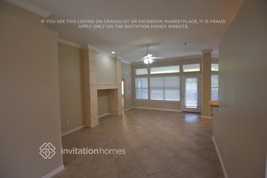 Building Photo - 893 Blackberry Ln