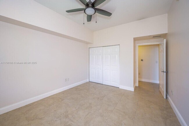 Building Photo - 510 NW 84th Ave