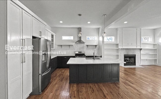 Building Photo - 113 Creighton Ave