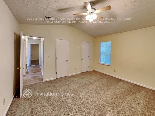 Building Photo - 2795 Wildflower Ln SW