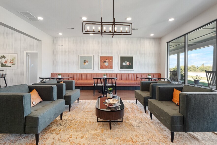 Building Photo - Aventura at St. Peters