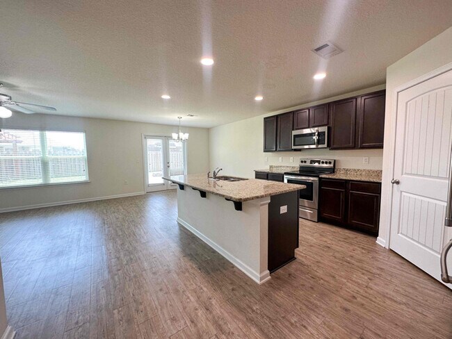 Building Photo - 733 Widgeon Wy